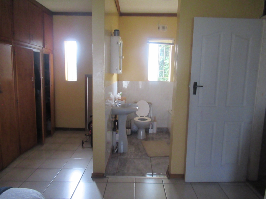 3 Bedroom Property for Sale in Riebeeckstad Free State